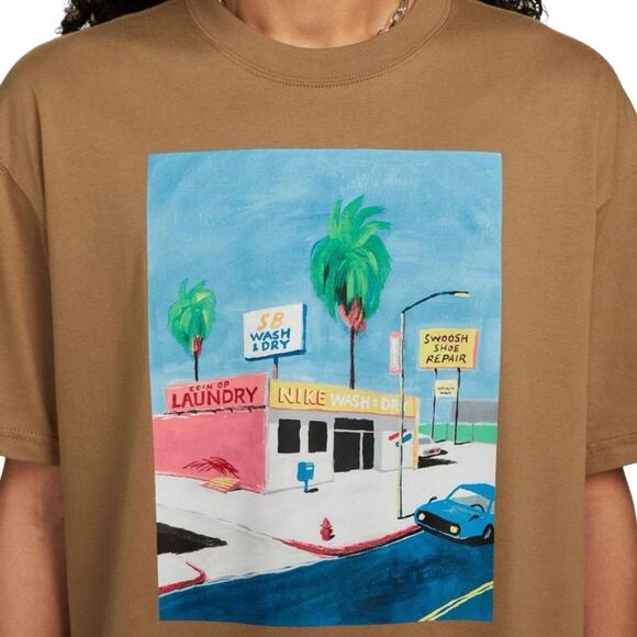 Nike SB Laundry T-Shirt Brown Men’s Medium Loose Fit Skate Graphic Tee - Picture 2 of 6